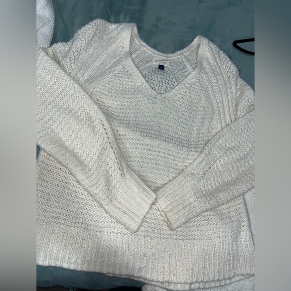 Target Sweatshirt is a see through and over sized - Picture 1 of 1